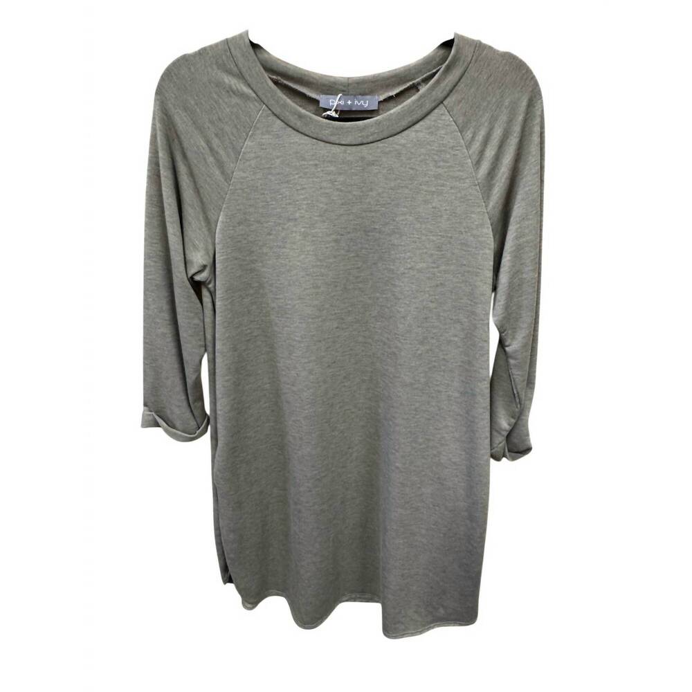 NEW PIXI + IVY women's raglan sleeve dress in khaki
